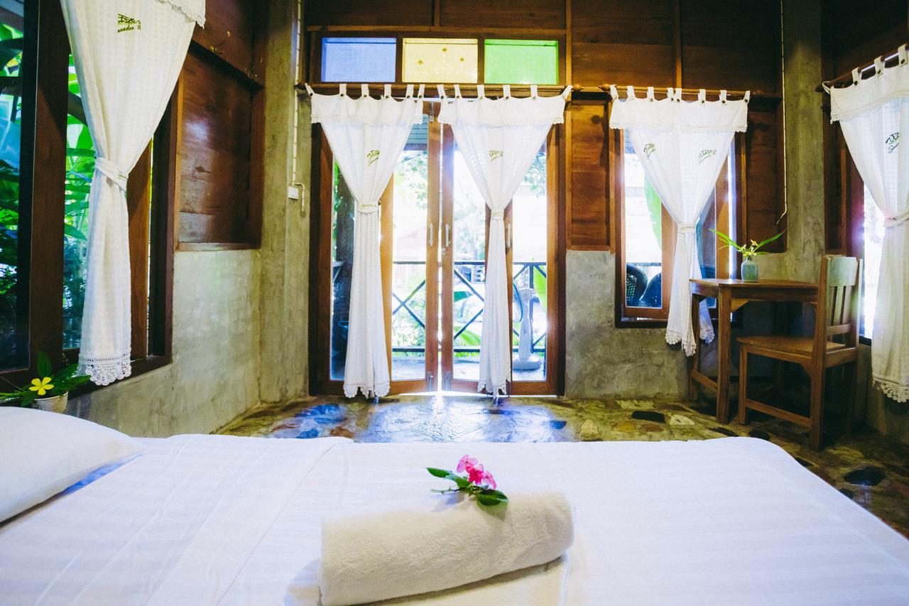 Sawasdeepai River Resort Kültér fotó