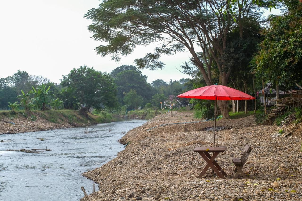Sawasdeepai River Resort Kültér fotó